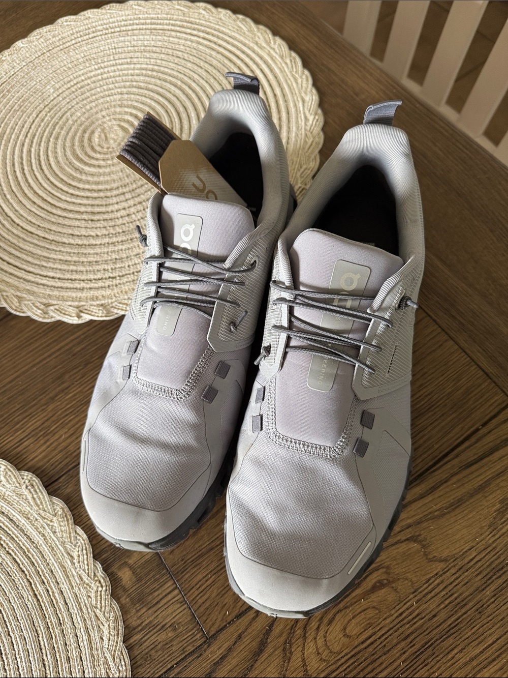 On Running cloud 6 waterproof Men's Athletic Sneakers in alloy/wolf